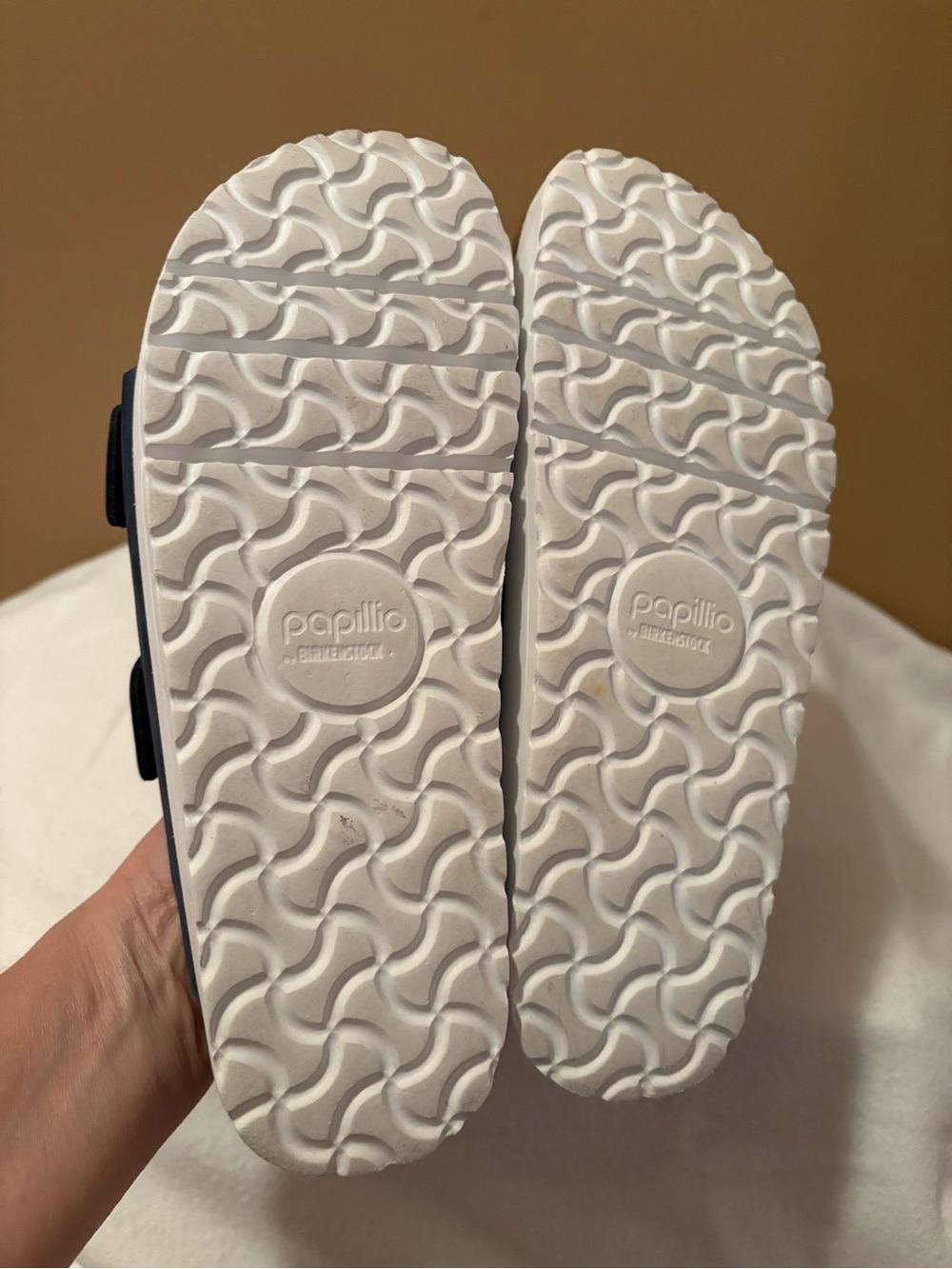 Women size 38 Birkenstock platform sandal in Navy - Picture 5 of 8